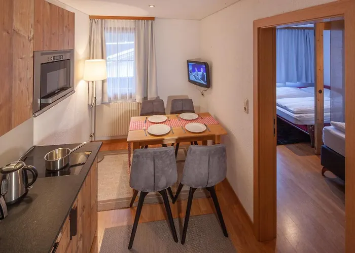 Appartement Da Ingo - & *